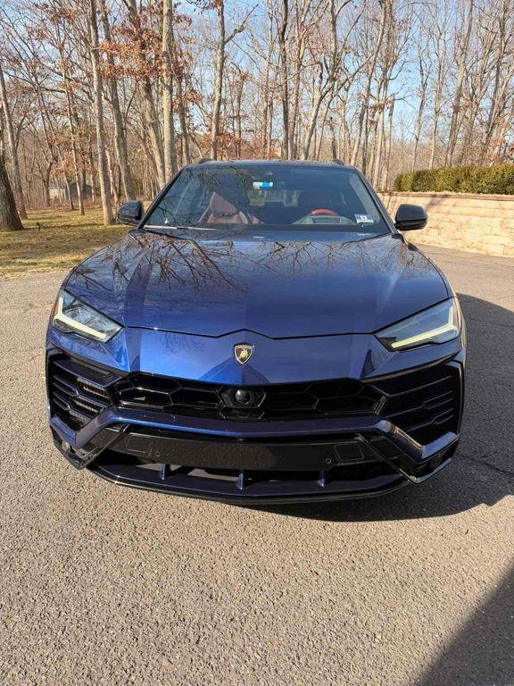 used 2019 Lamborghini Urus car, priced at $169,991