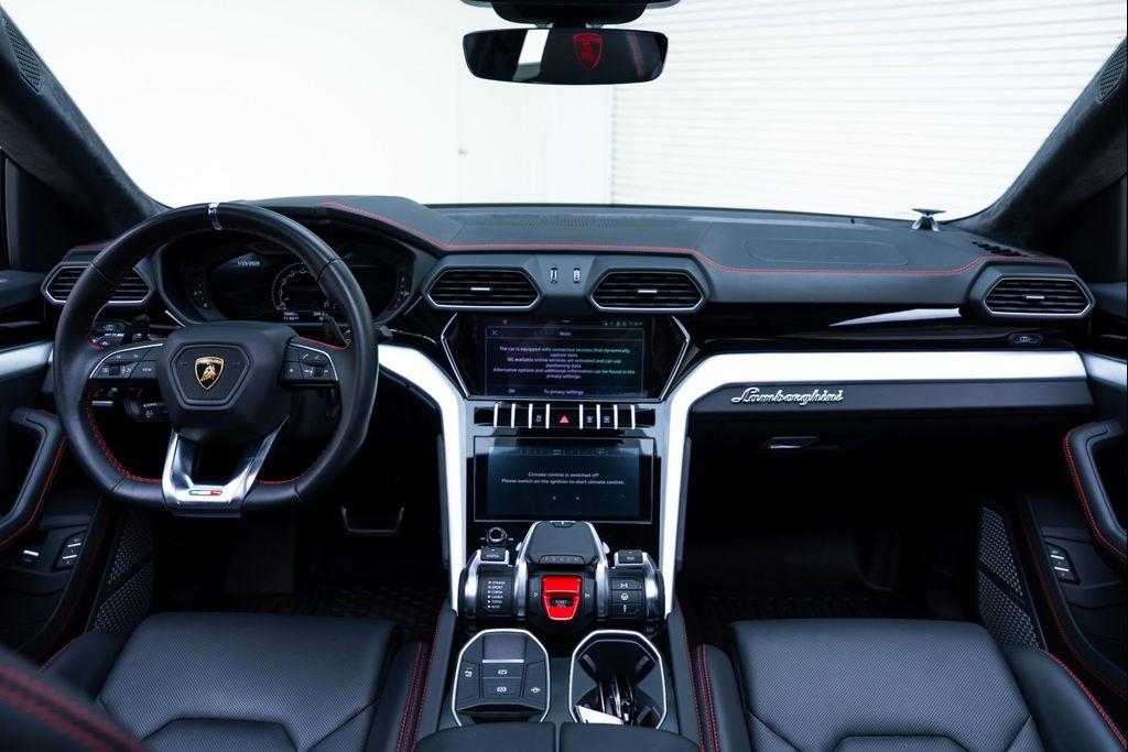 used 2022 Lamborghini Urus car, priced at $229,000