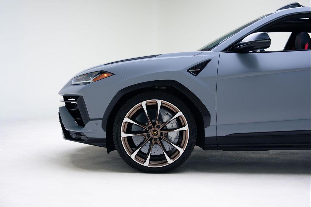 used 2024 Lamborghini Urus car, priced at $269,900