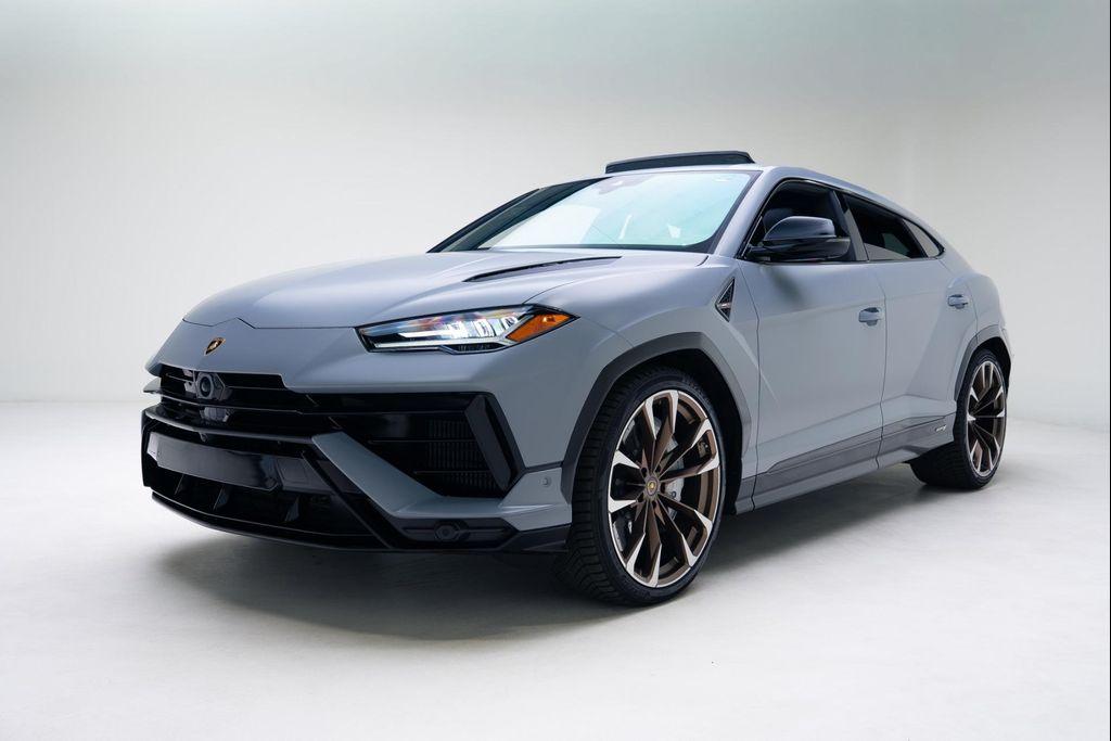 used 2024 Lamborghini Urus car, priced at $269,900