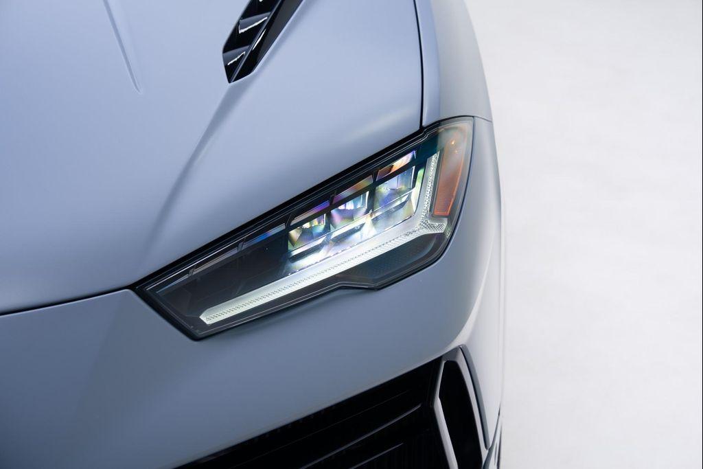 used 2024 Lamborghini Urus car, priced at $269,900