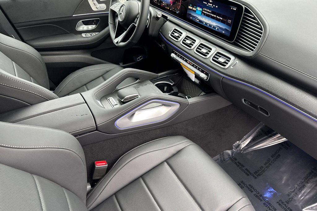new 2026 Mercedes-Benz GLS 450 car, priced at $93,250