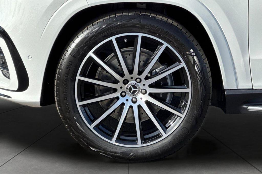 new 2026 Mercedes-Benz GLS 450 car, priced at $99,650