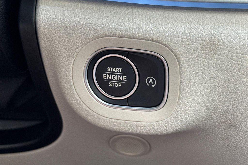 new 2026 Mercedes-Benz GLS 450 car, priced at $99,650