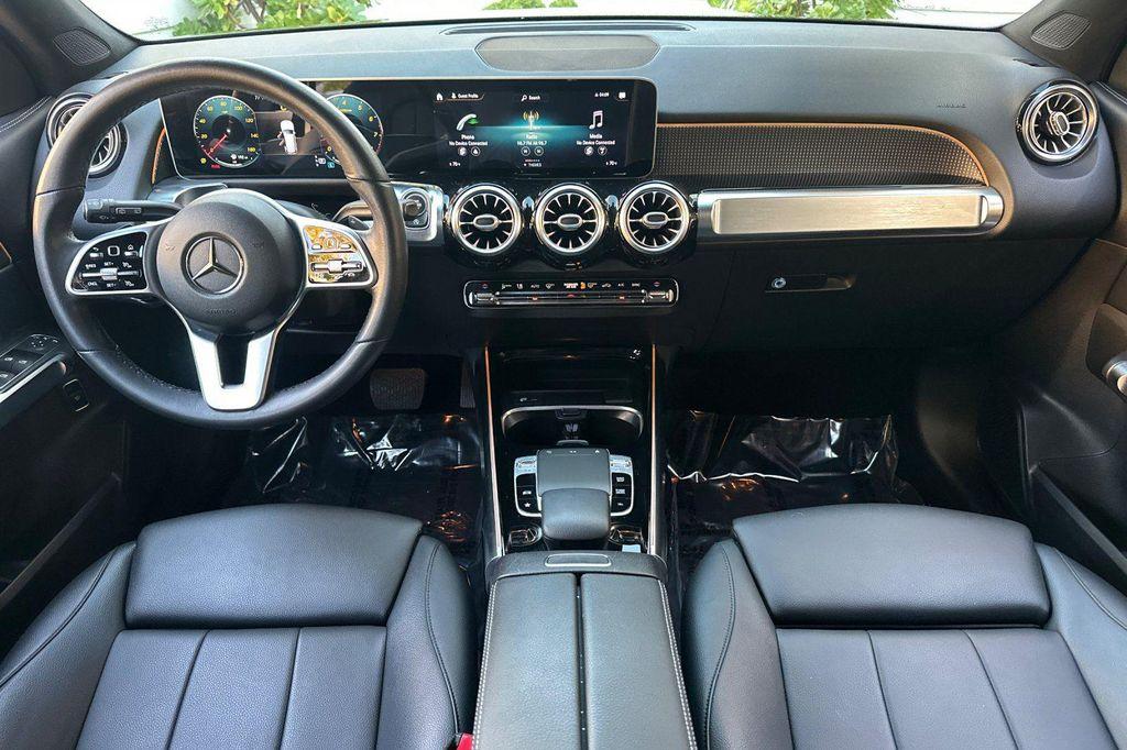 used 2020 Mercedes-Benz GLB 250 car, priced at $22,891