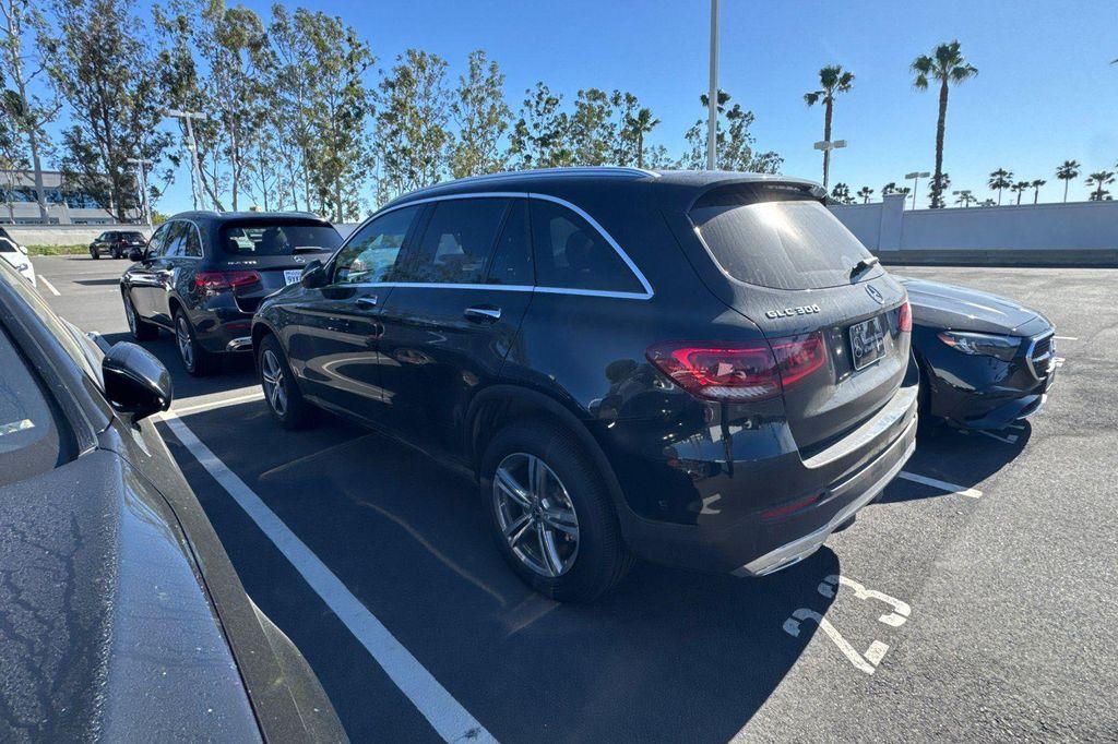 used 2022 Mercedes-Benz GLC 300 car, priced at $30,984