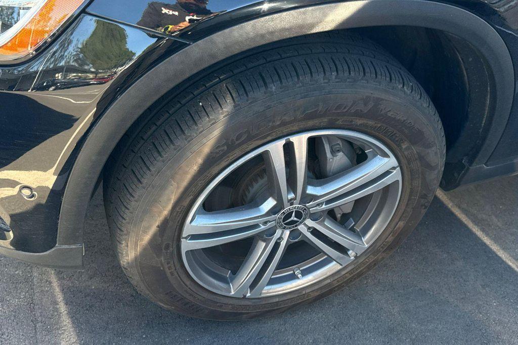 used 2022 Mercedes-Benz GLC 300 car, priced at $30,984