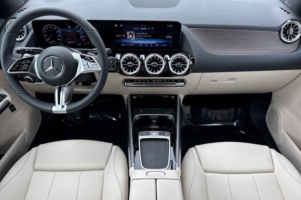 new 2026 Mercedes-Benz GLA 250 car, priced at $45,882