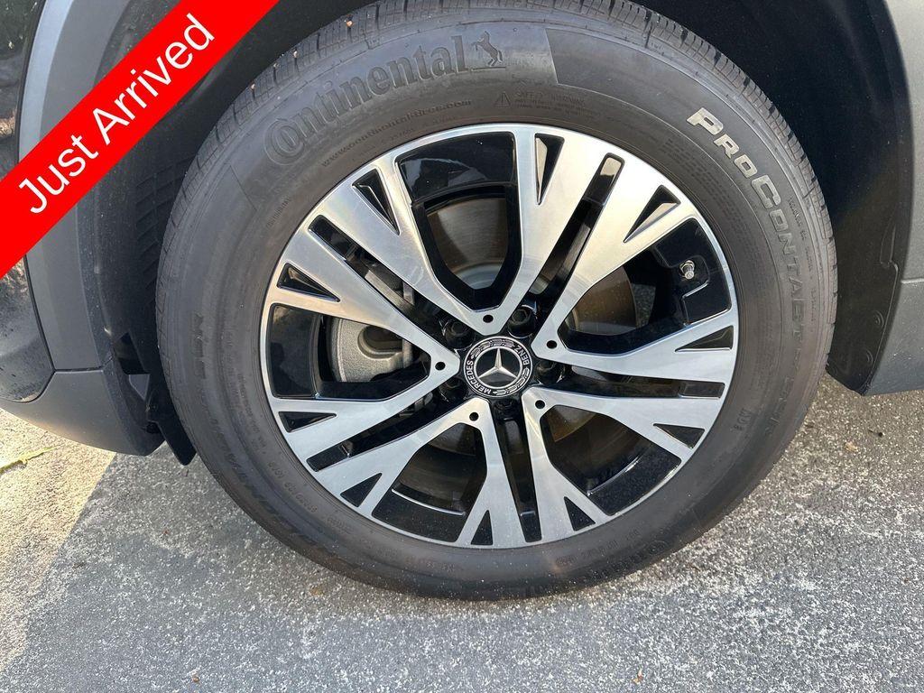 used 2026 Mercedes-Benz GLA 250 car, priced at $44,060