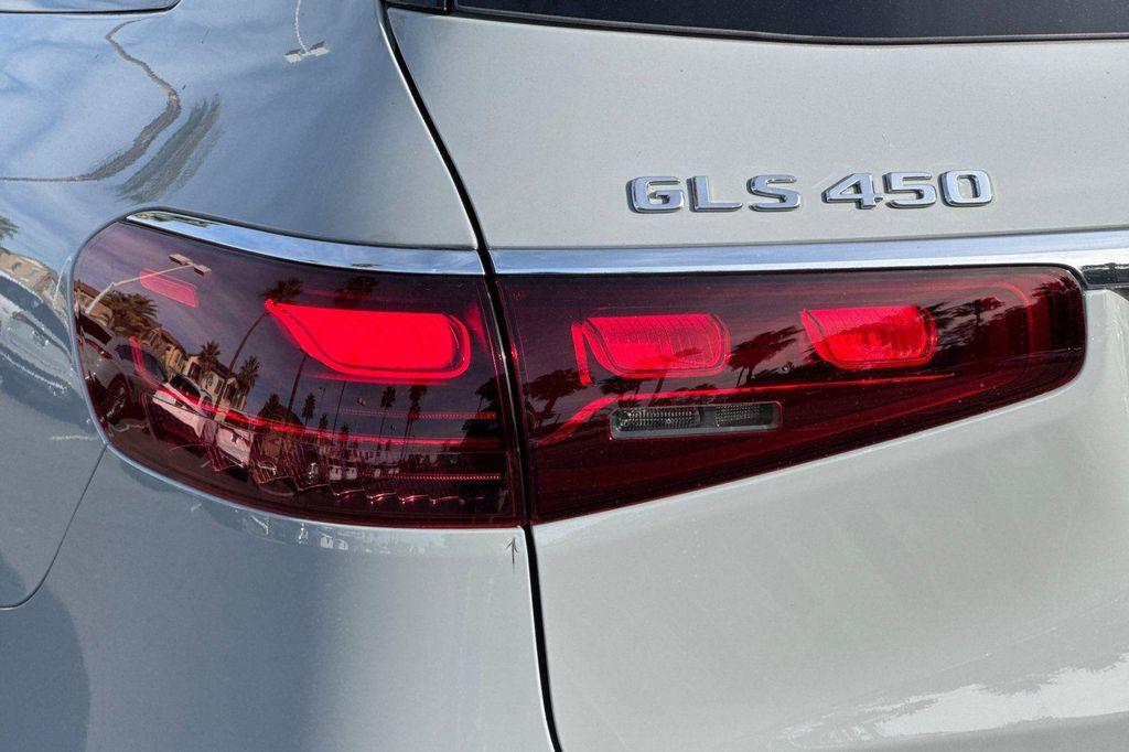 new 2026 Mercedes-Benz GLS 450 car, priced at $101,730