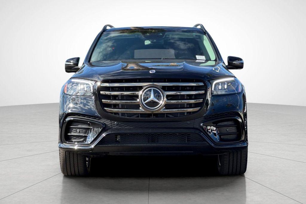 new 2026 Mercedes-Benz GLS 450 car, priced at $100,840