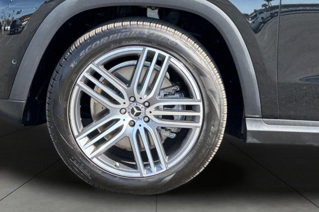 used 2022 Mercedes-Benz GLS 450 car, priced at $45,583