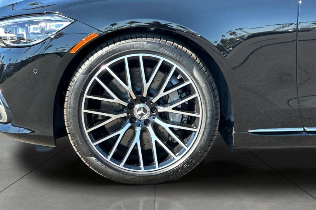 new 2025 Mercedes-Benz S-Class car, priced at $117,560
