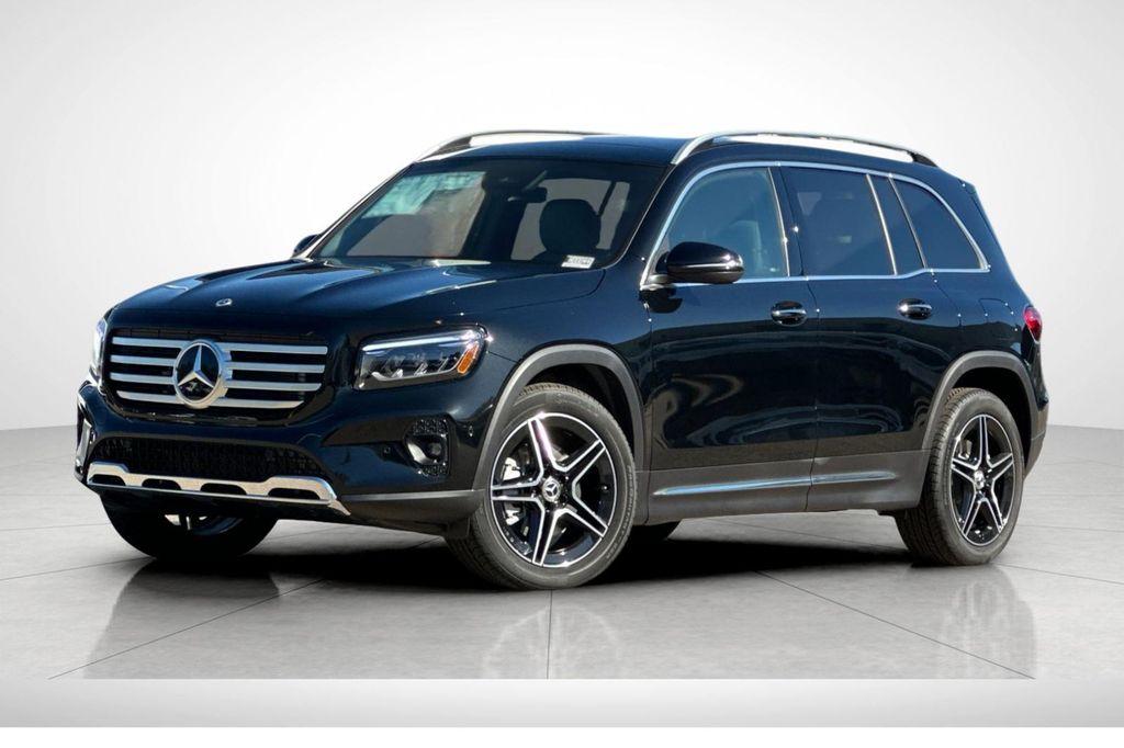new 2026 Mercedes-Benz GLB 250 car, priced at $45,861
