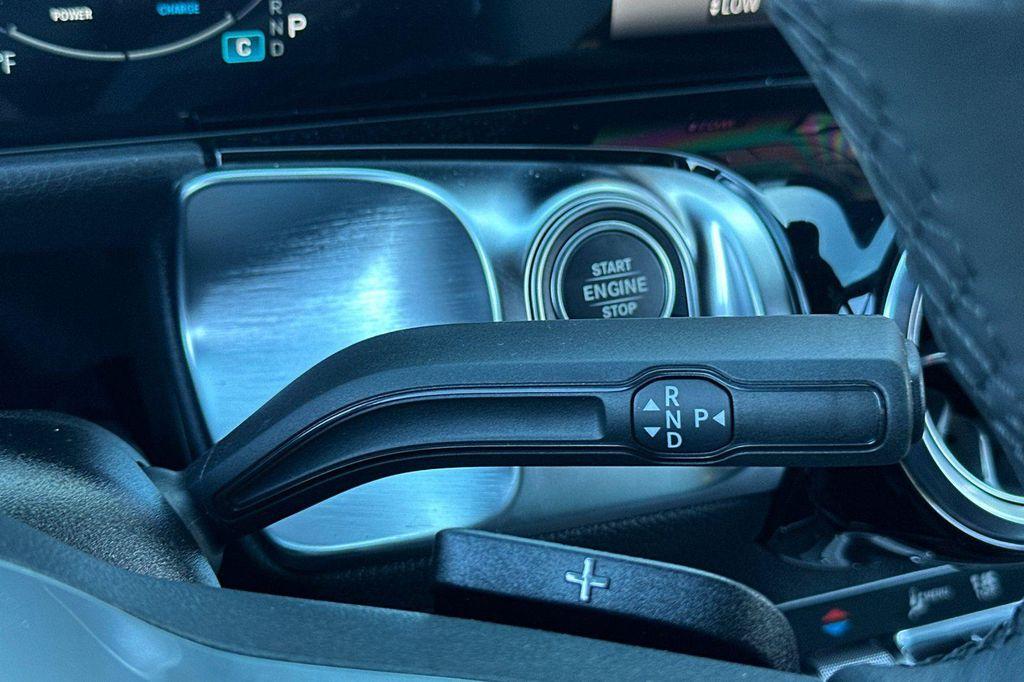 new 2026 Mercedes-Benz GLB 250 car, priced at $45,861