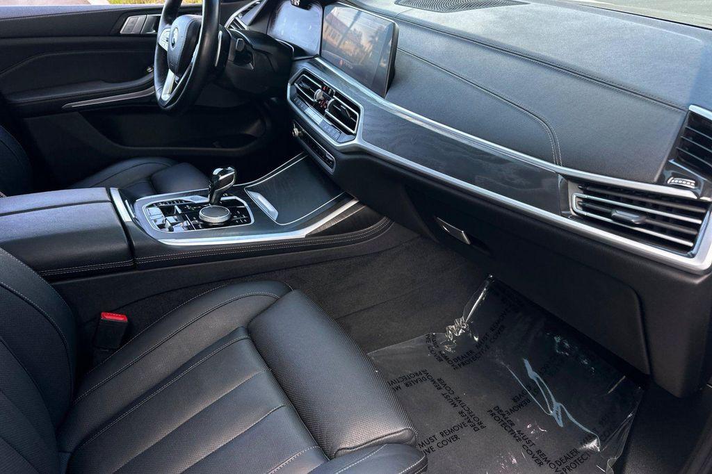 used 2021 BMW X7 car, priced at $37,893