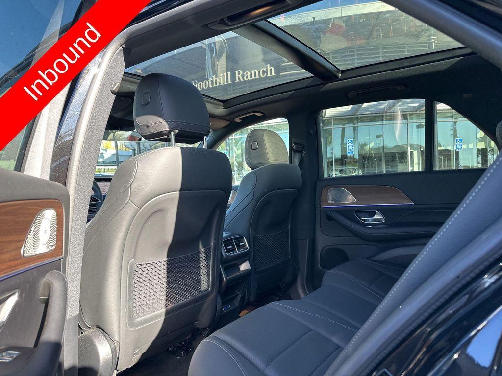 used 2025 Mercedes-Benz GLE 450 car, priced at $67,984