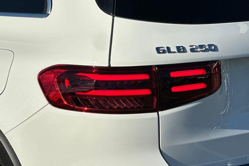 used 2026 Mercedes-Benz GLB 250 car, priced at $45,585