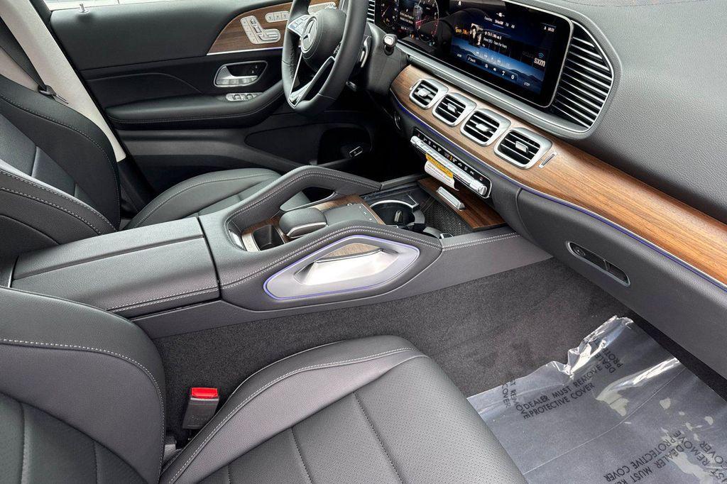 new 2026 Mercedes-Benz GLE 350 car, priced at $68,402