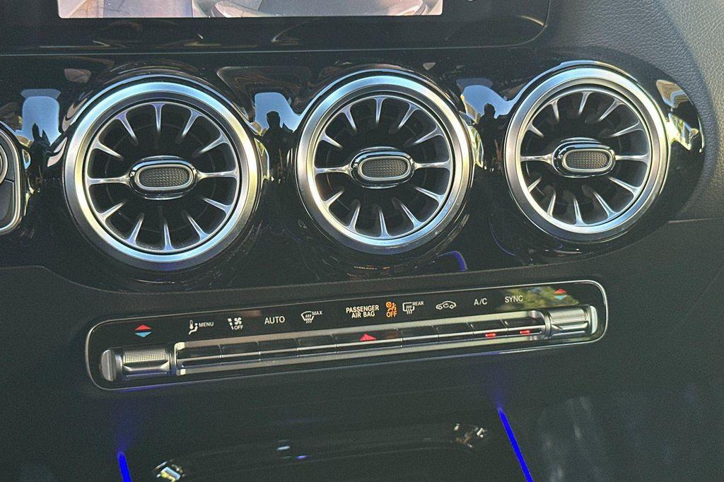 used 2022 Mercedes-Benz GLA 250 car, priced at $26,891