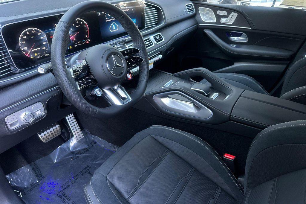 new 2026 Mercedes-Benz AMG GLE 53 car, priced at $100,865
