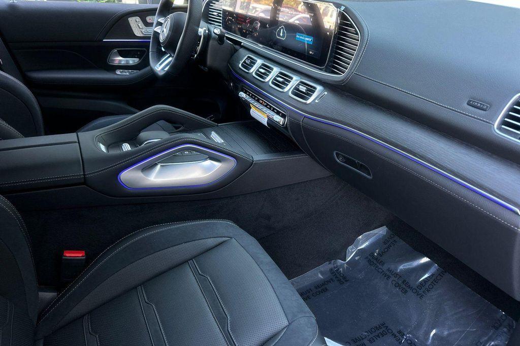 new 2026 Mercedes-Benz AMG GLE 53 car, priced at $100,865