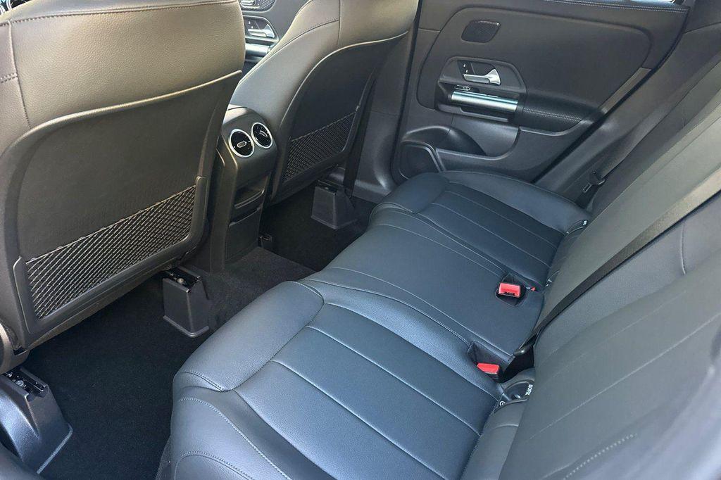 used 2026 Mercedes-Benz GLA 250 car, priced at $44,475