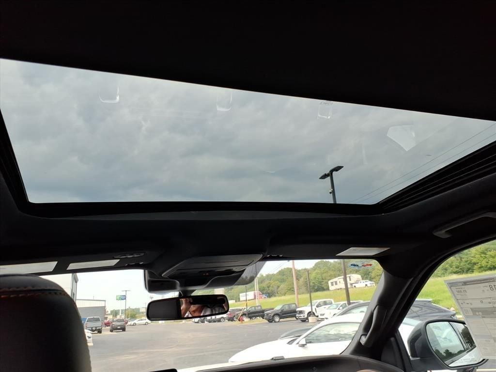 new 2025 Ford Expedition car, priced at $77,667