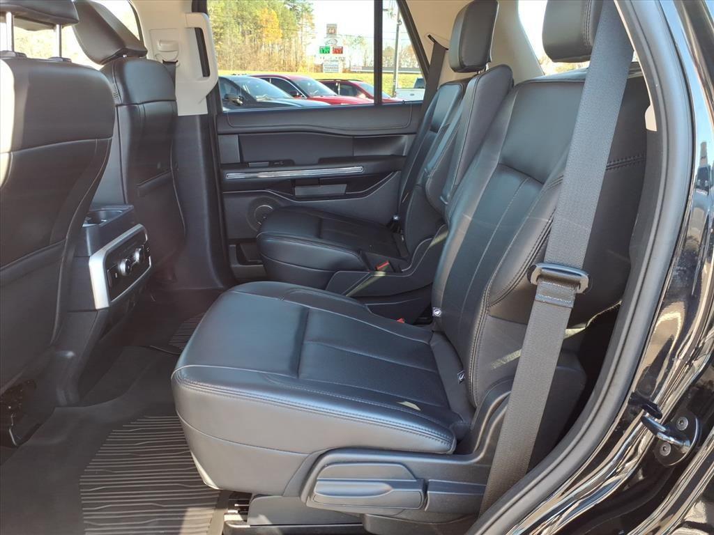 used 2024 Ford Expedition car, priced at $41,878