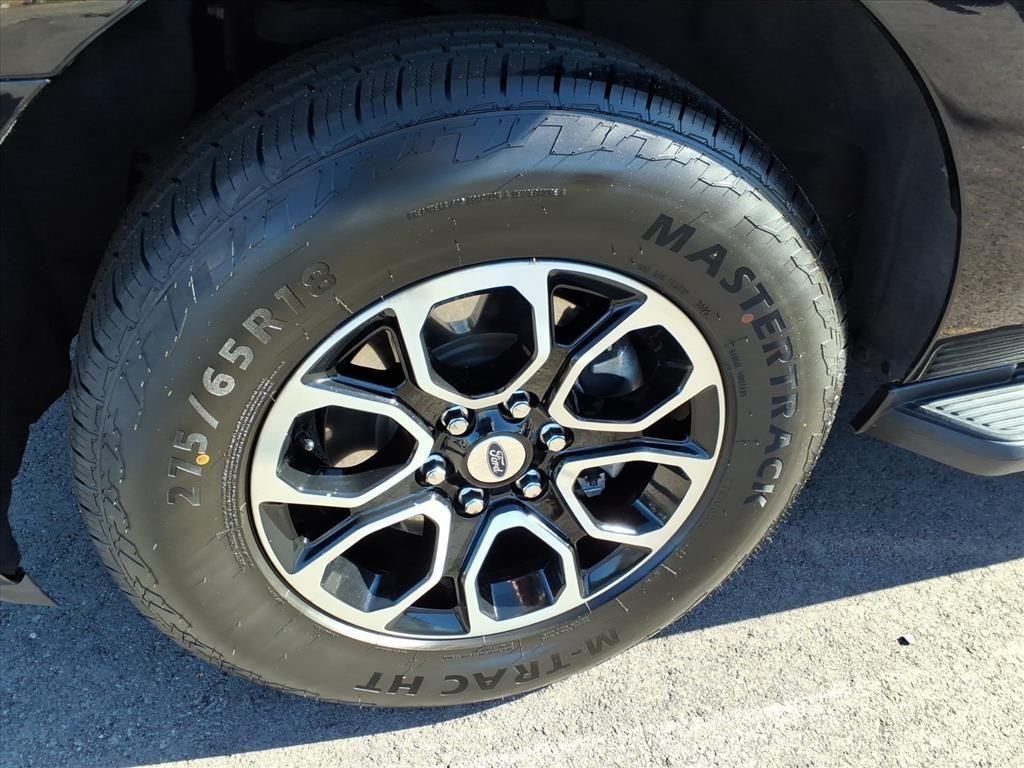 used 2024 Ford Expedition car, priced at $41,878