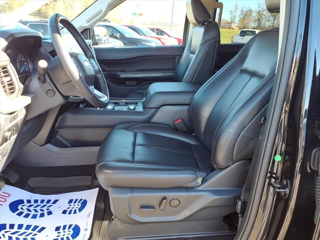 used 2024 Ford Expedition car, priced at $41,878