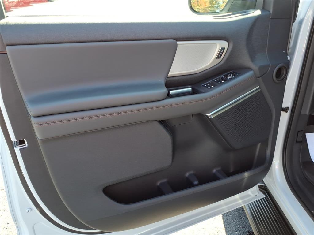 new 2025 Ford Expedition Max car, priced at $71,408