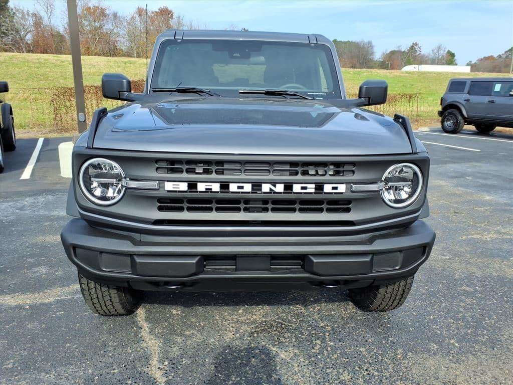 new 2025 Ford Bronco car, priced at $43,491