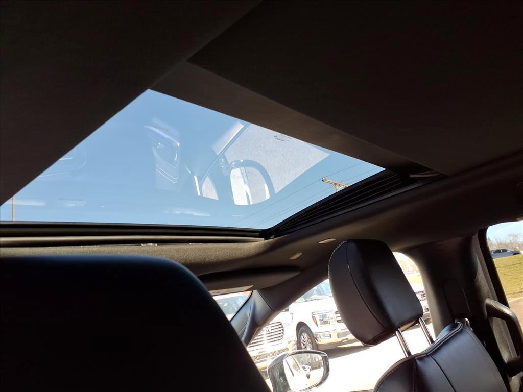 used 2025 Chrysler Pacifica car, priced at $36,838