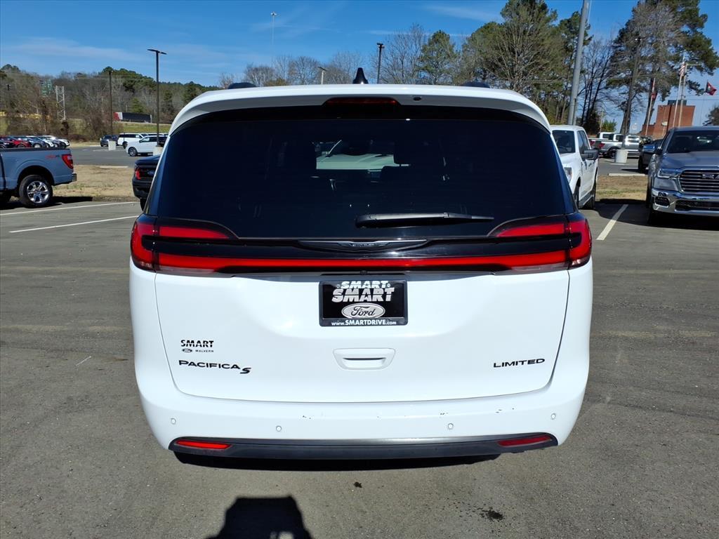 used 2025 Chrysler Pacifica car, priced at $36,838