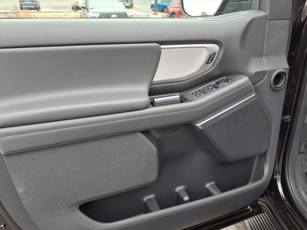 new 2026 Ford Expedition car, priced at $74,445