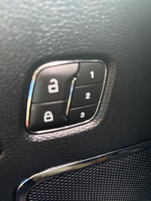 used 2020 Ford F-150 car, priced at $32,000