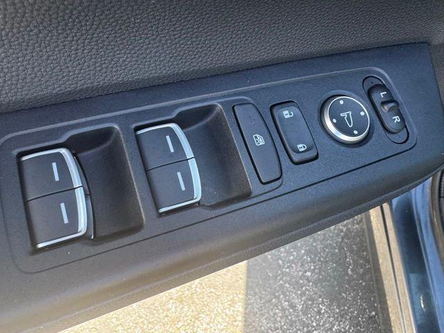 used 2025 Honda CR-V Hybrid car, priced at $41,000