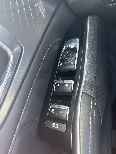 used 2023 Kia Sorento car, priced at $28,200