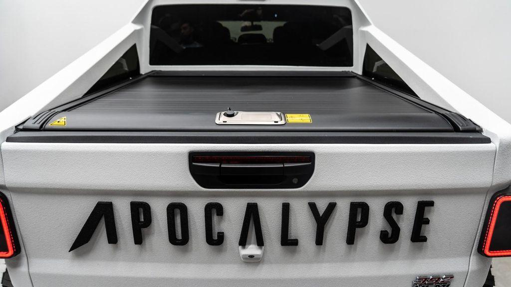 used 2025 Jeep Gladiator car, priced at $208,999