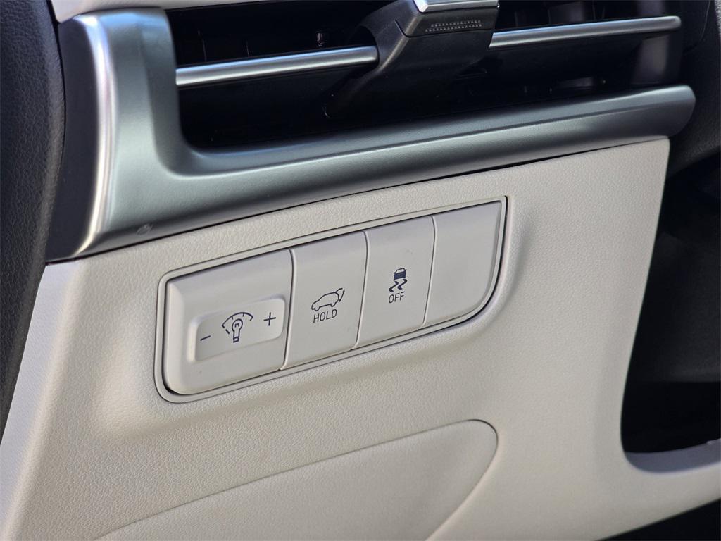 new 2026 Hyundai Tucson car, priced at $33,940