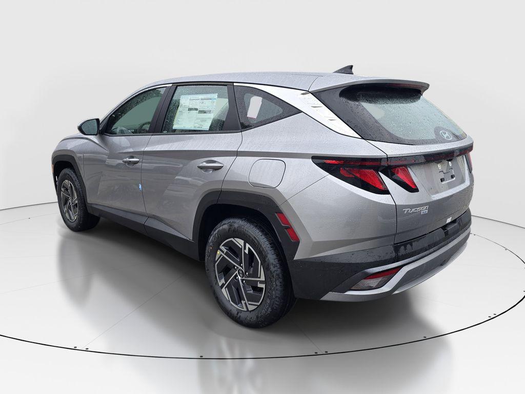 new 2026 Hyundai TUCSON Hybrid car