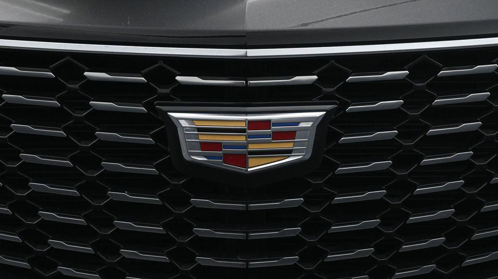 used 2023 Cadillac XT4 car, priced at $23,784