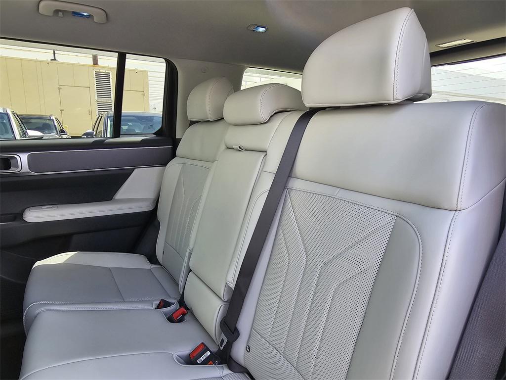 new 2026 Hyundai Santa Fe car, priced at $40,925