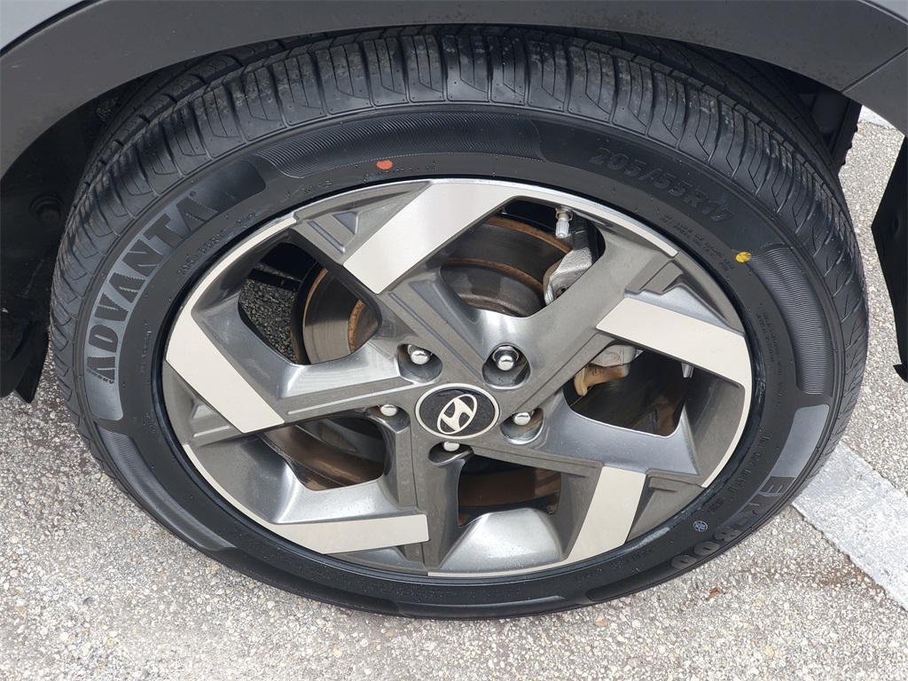 used 2022 Hyundai Venue car, priced at $14,542