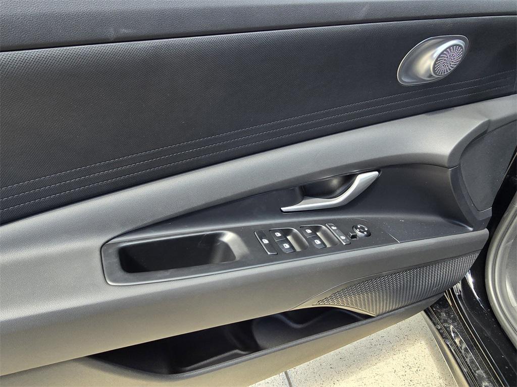 new 2026 Hyundai Elantra car, priced at $25,040