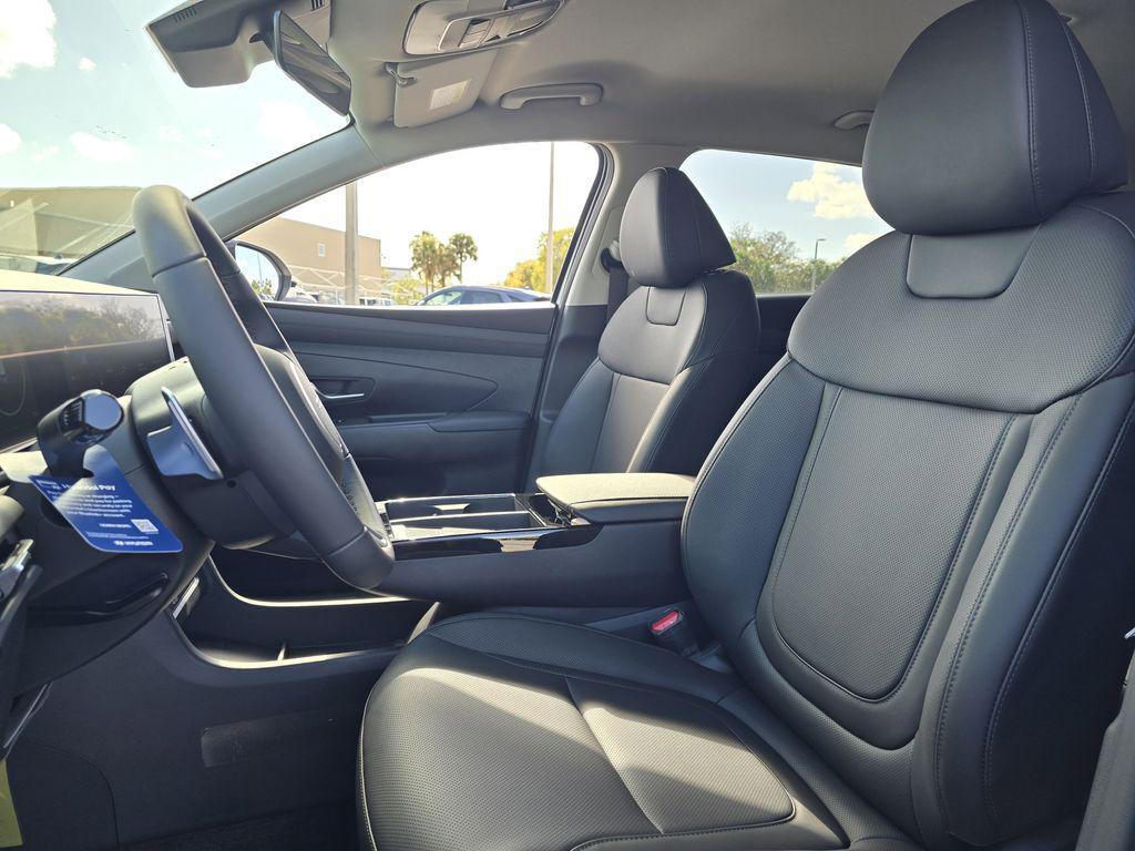 new 2026 Hyundai TUCSON Hybrid car