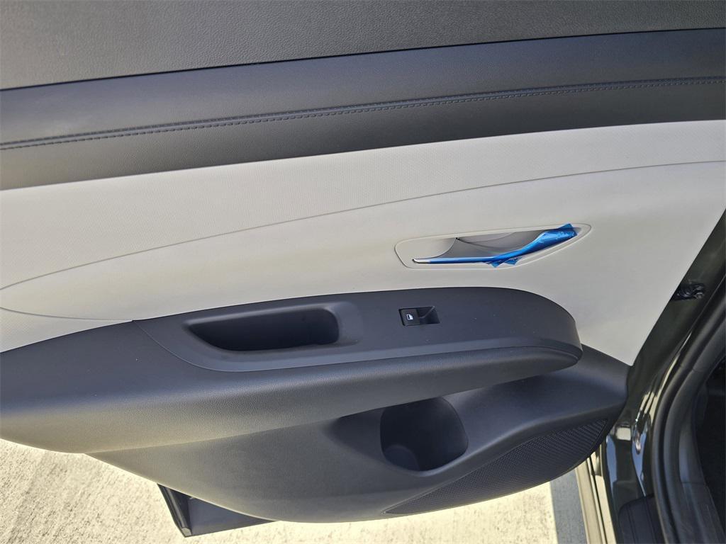 new 2026 Hyundai Tucson car, priced at $33,500