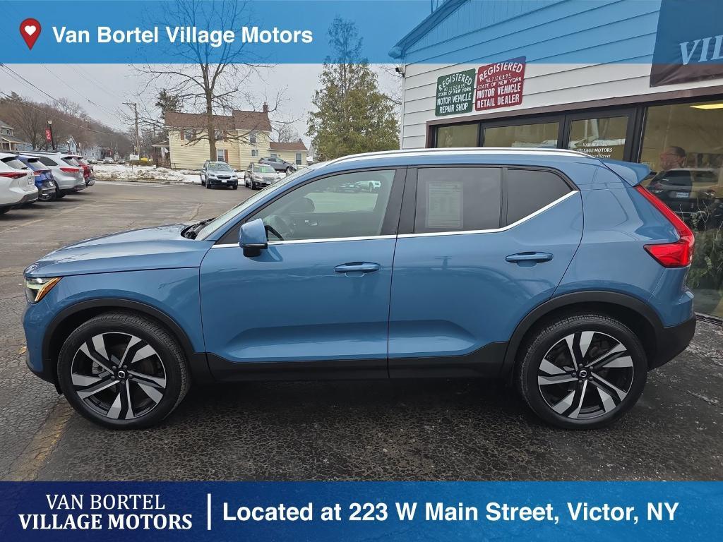 used 2023 Volvo XC40 car, priced at $27,900
