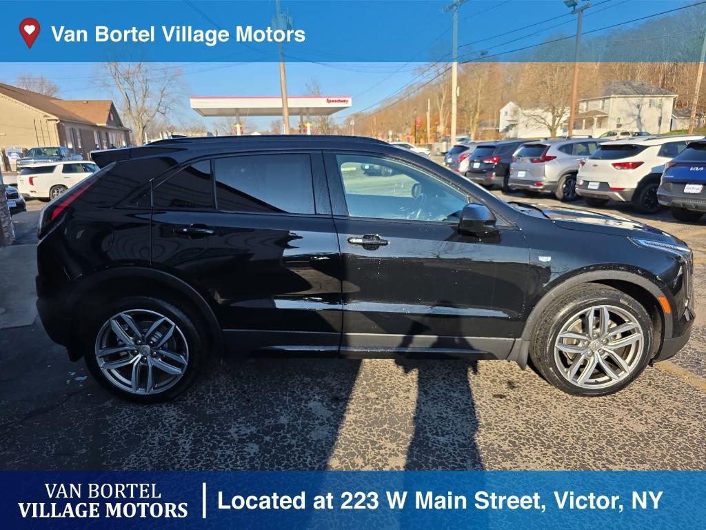 used 2020 Cadillac XT4 car, priced at $24,500